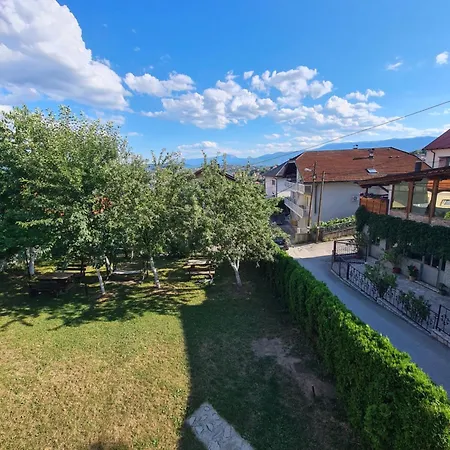 Apartamento At *